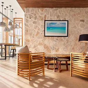 Hotel Fairfield & By Marriott Cancun Airport